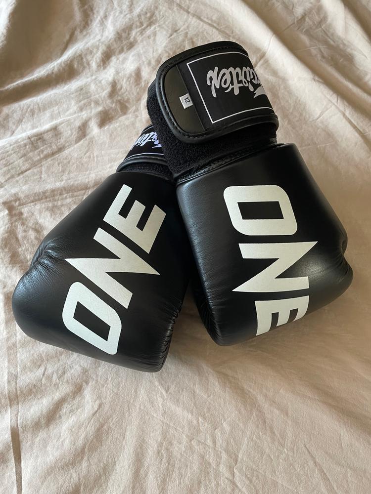 ONE x Fairtex Boxing Gloves (Black) - Customer Photo From Seb