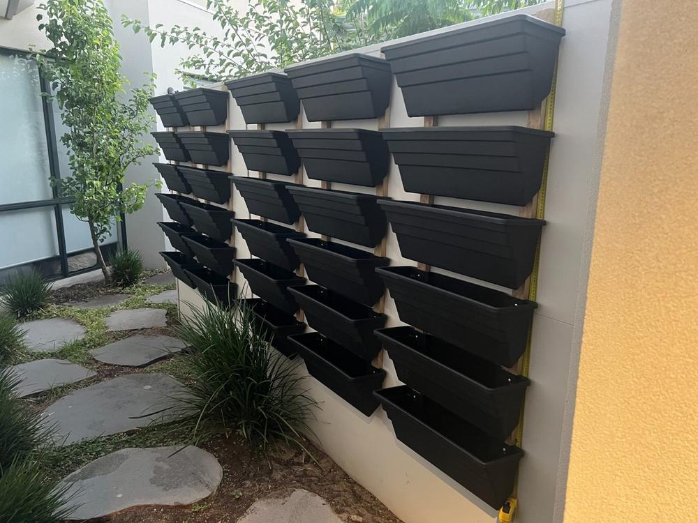 Wallgarden Original 10 Pot Vertical Garden Wall Kit - Customer Photo From Ray Achemedei