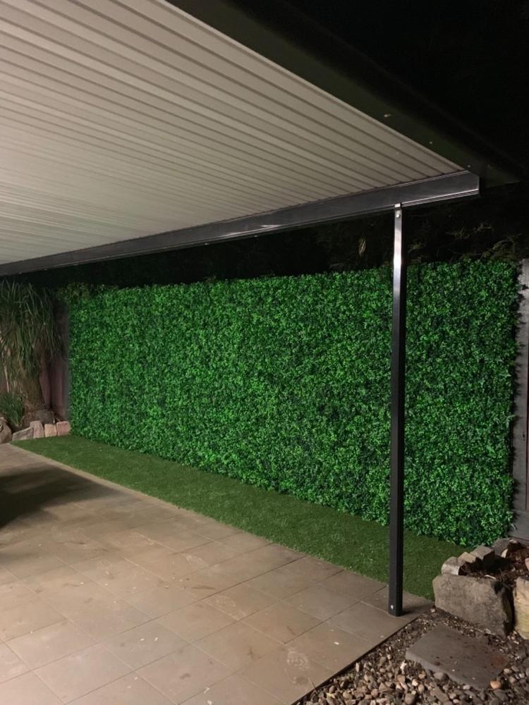 Artificial Spring Sensation Hedge Wall Panel 1m x 1m UV Stabilised - Customer Photo From Rachel C.