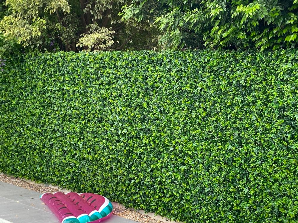 Artificial Spring Sensation Hedge Wall Panel 1m x 1m UV Stabilised - Customer Photo From Amy Dyer