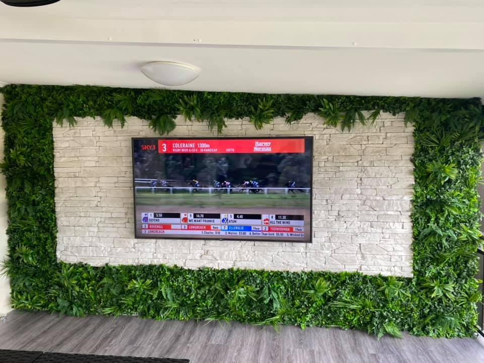 Artificial Green Tropics Vertical Garden 1m x 1m Plant Wall Panel UV Stabilised - Customer Photo From Tania Robinson