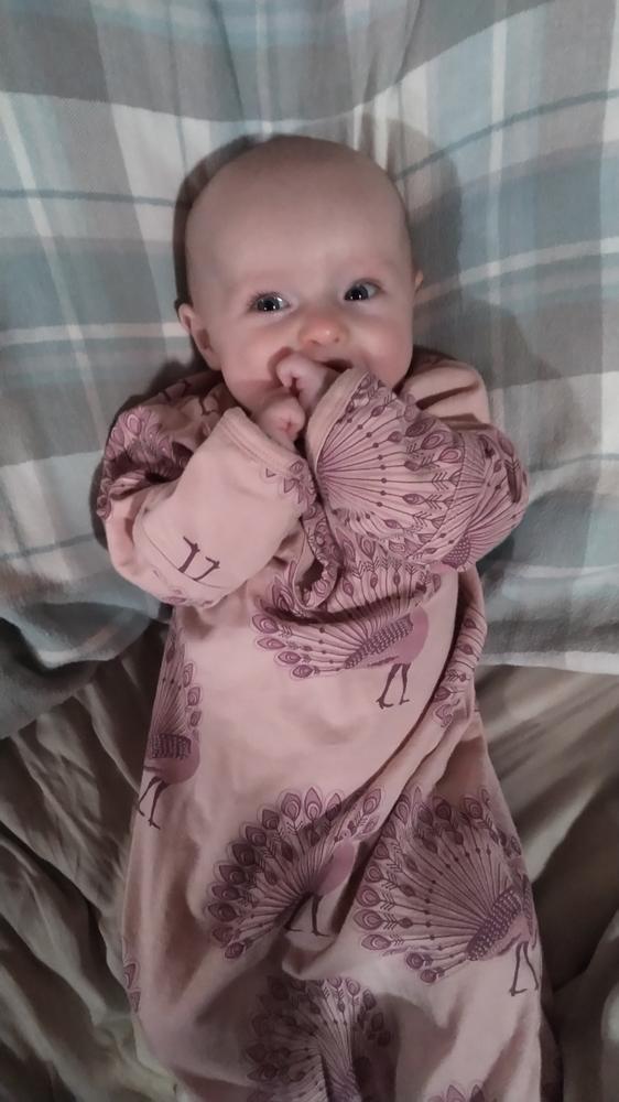 kate quinn baby clothing reviews