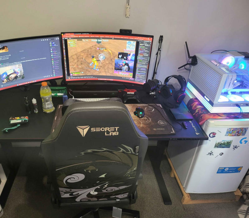 Secretlab TITAN Evo - XL - Secretlab NEO™ Hybrid Leatherette - Customer Photo From Jack Simmons