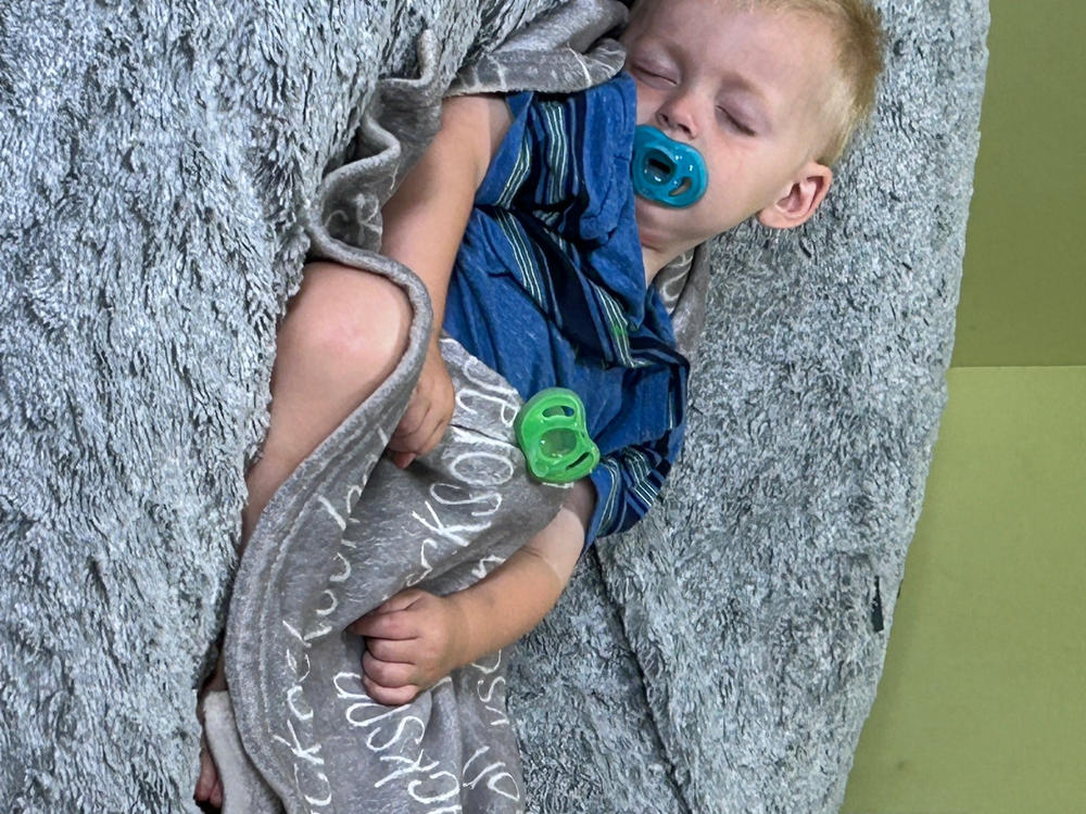 Narrow Name Personalized Blanket - Customer Photo From Wendy Jameson