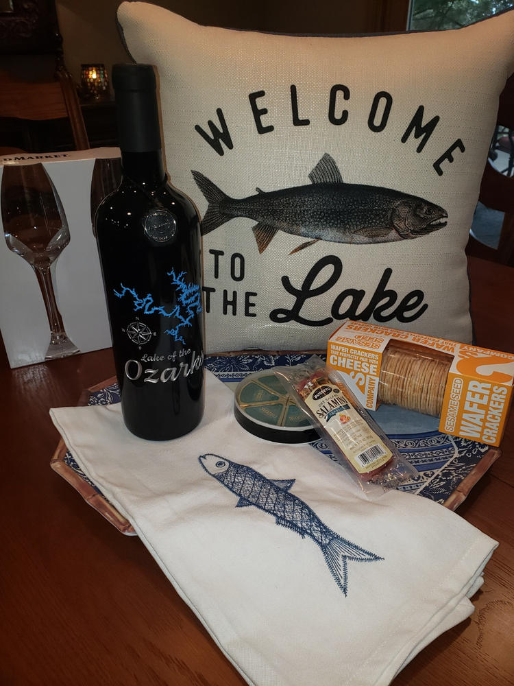 Lake of the Ozarks Etched Wine - Customer Photo From Piper 
