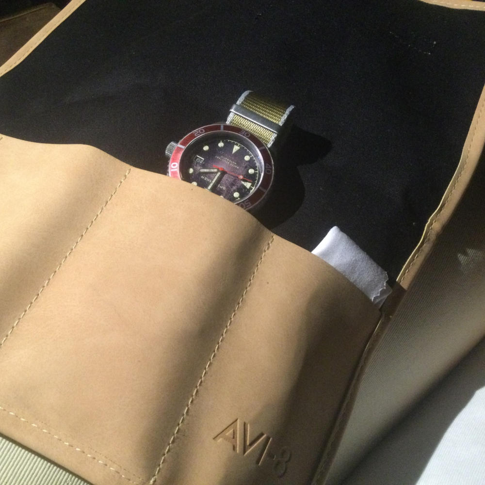 roller buckle straps dark brown – AVI-8 Timepieces