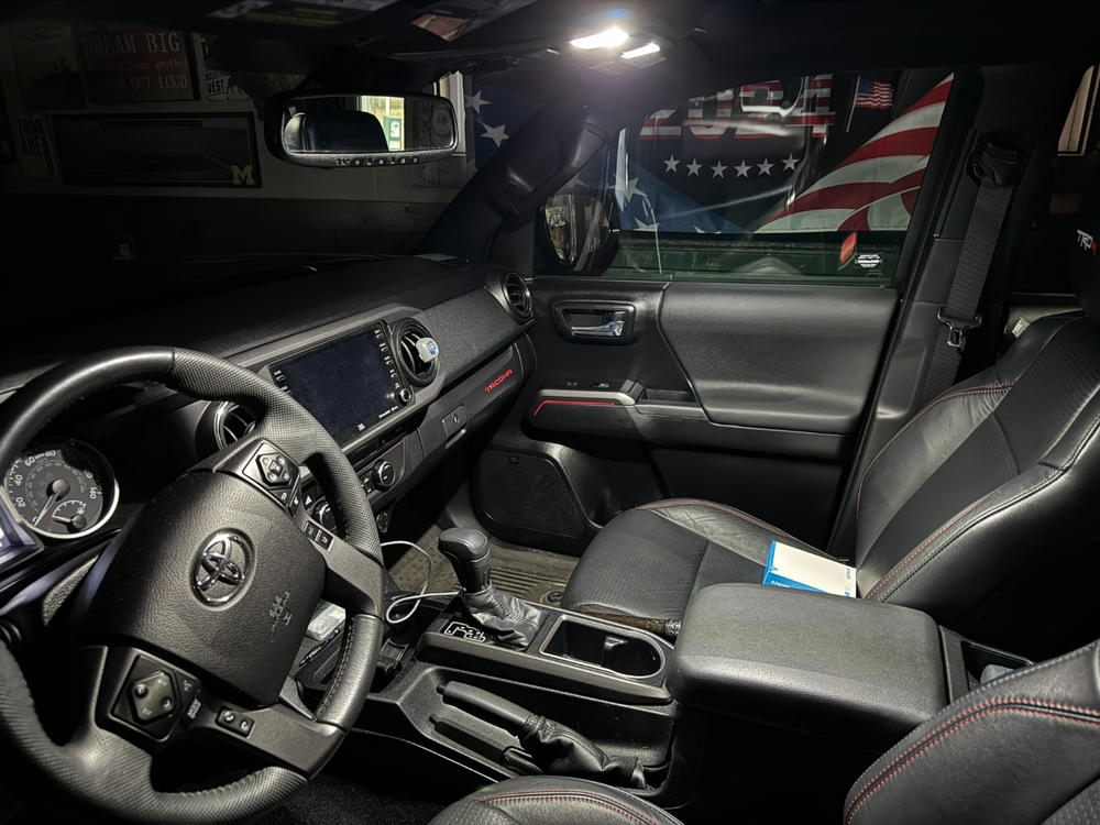 Diode Dynamics Interior LED Lighting Kit For Tacoma (2016-2023) - Customer Photo From BOB KUIPERS