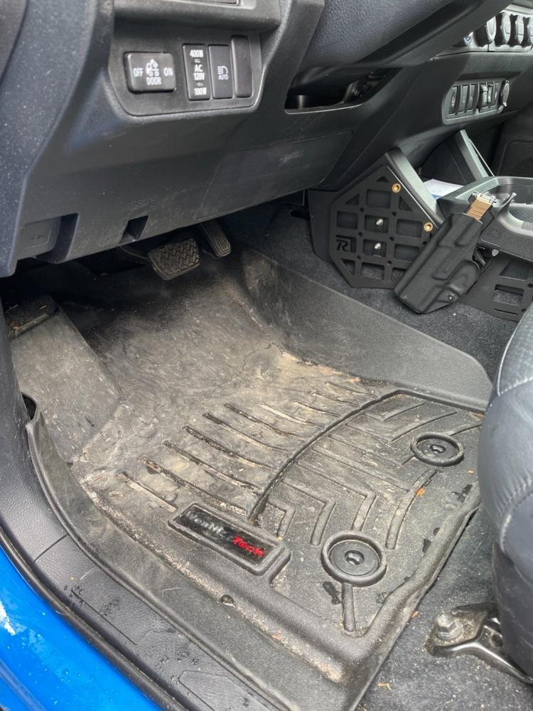 WeatherTech Floor Liner (2016-2021) - Customer Photo From Alexander Hoheisel