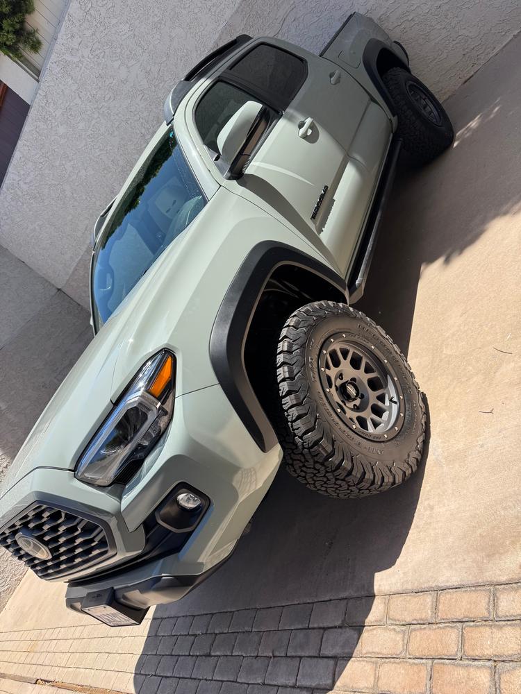 Spiker Engineering Hood Strut Kit For Tacoma (2005-2023) - Customer Photo From Keith