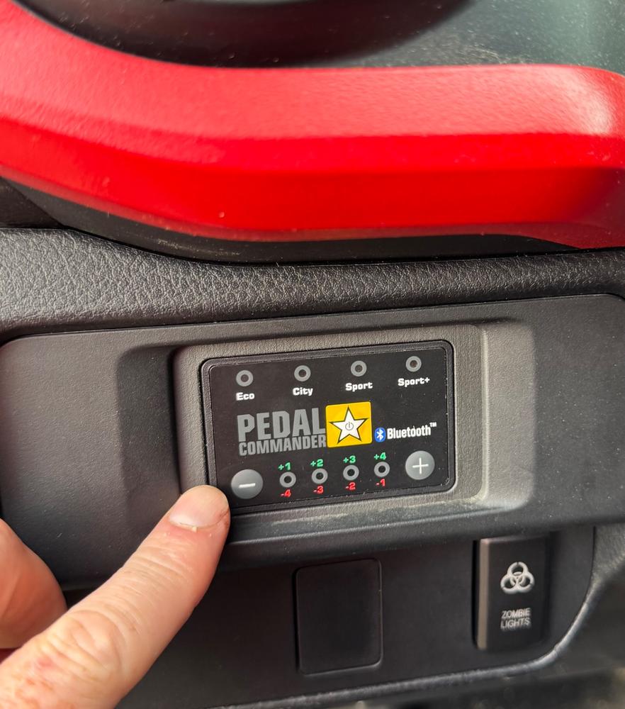 Pedal Commander PC38 For Tacoma (2005-2023) - Customer Photo From Craig Atwater