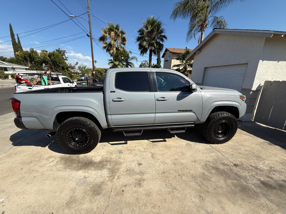Pedal Commander PC38 For Tacoma (2005-2023) - Customer Photo From Mayra Rodriguez