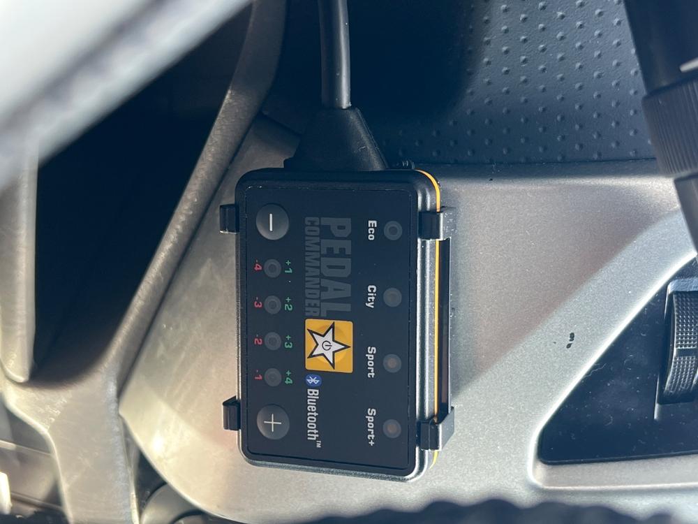 Pedal Commander PC38 For Tacoma (2005-2023) - Customer Photo From Maxwell D Kaiser
