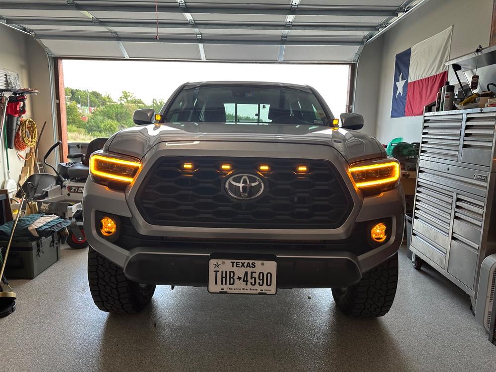 Diode Dynamics SS3 Fog Light Kit For Tacoma (2016-2023) - Customer Photo From Blake Burnett