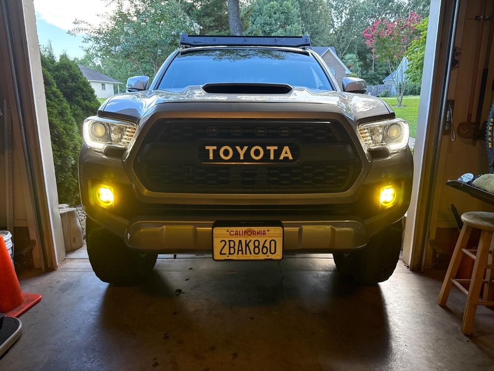 Diode Dynamics SS3 Fog Light Kit For Tacoma (2016-2023) - Customer Photo From Michael Weeks