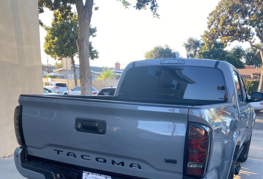 Toyota Tacoma 2021 Tail Lights