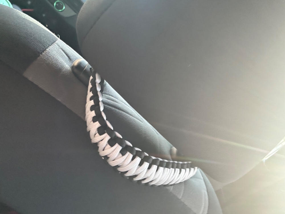 Paracord Headrest Grab Handles — Tacoma Lifestyle