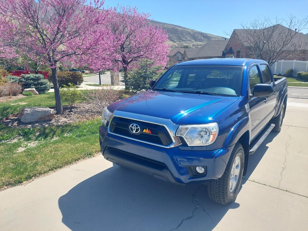 Taco Vinyl Mountain Grille Badge - Customer Photo From Brayden Whatcott