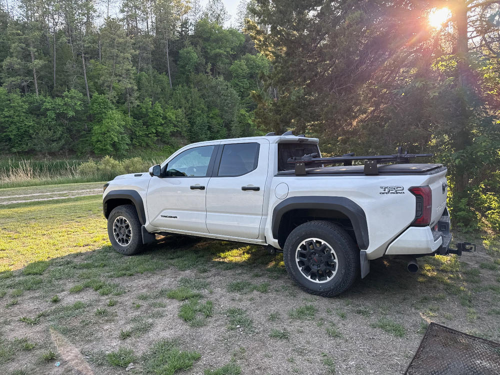 BillieBars Bed Rack For Tacoma (2005-2025) - Customer Photo From Anthony Beeson