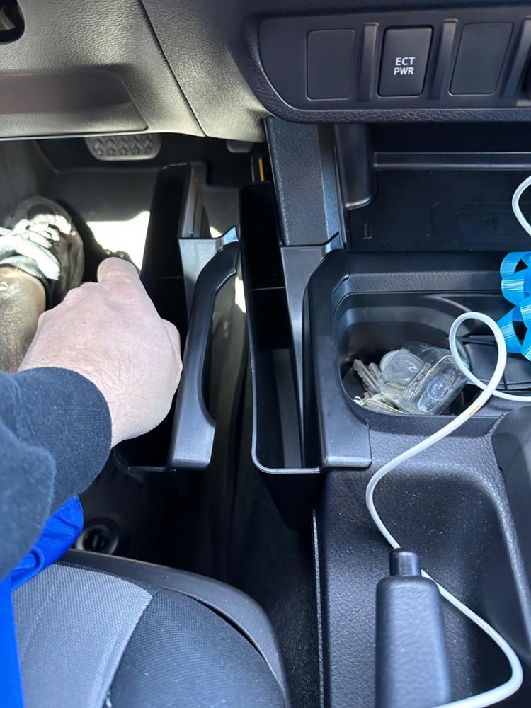 Smartphone Inserts For Tacoma (2016-2023) - Customer Photo From Andrew L.