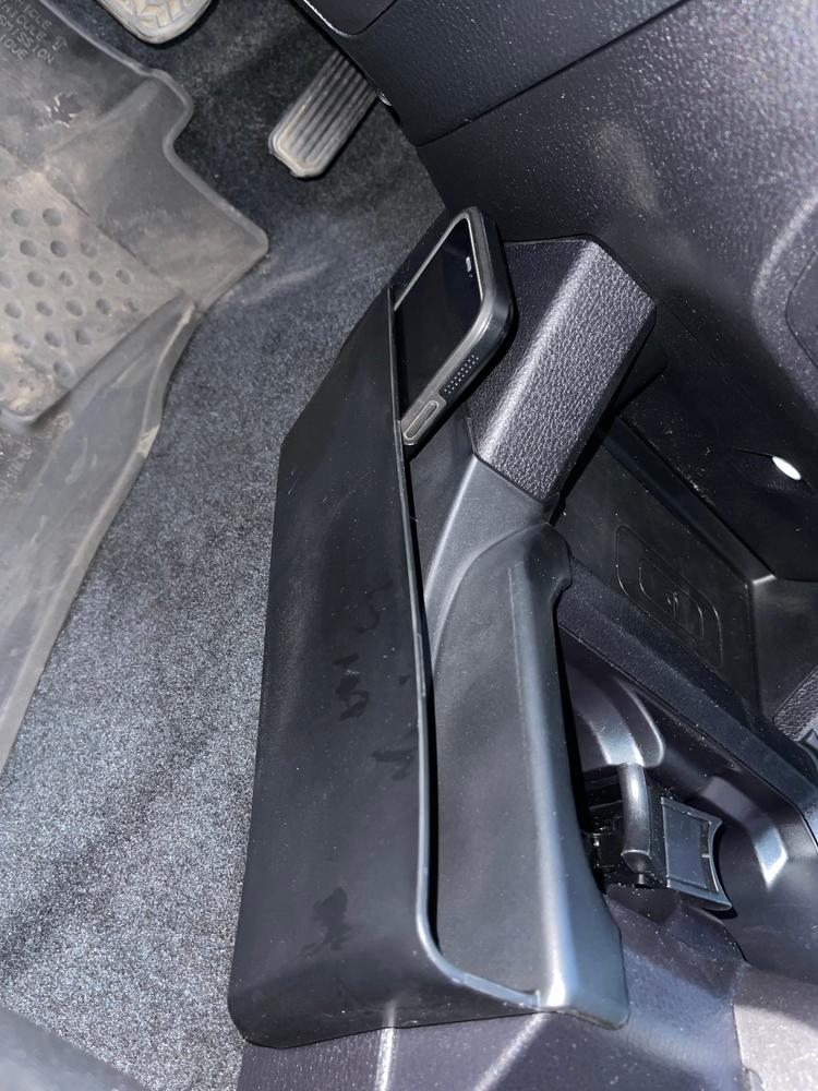 Smartphone Inserts For Tacoma (2016-2023) - Customer Photo From Landen D.