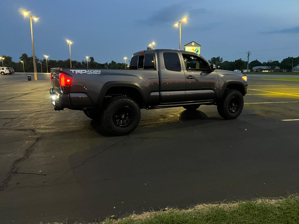 Morimoto Tail Lights For Tacoma (2016-2023) - Customer Photo From Kenneth M.