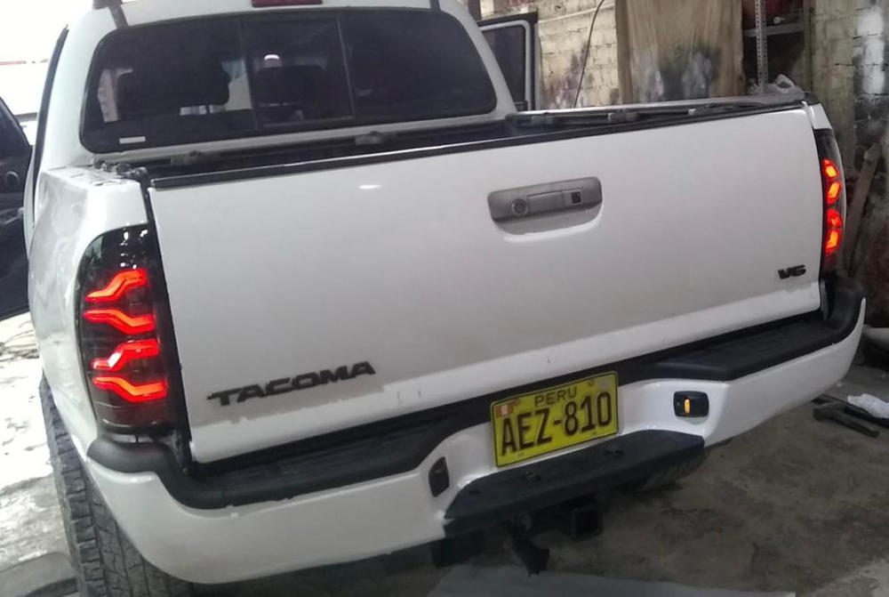 AlphaRex Luxx Series LED Tail lights For Tacoma (2005-2015) - Customer Photo From Jhossy D.