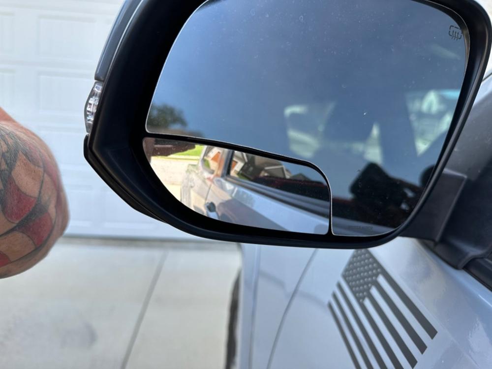 Spotter Mirror For Tacoma (2016-2023) - Customer Photo From Nicholas C.