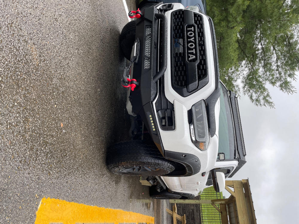 Spidertrax 1.25" Wheel Spacers For Tacoma (2001-2023) - Customer Photo From Bruce Rolley