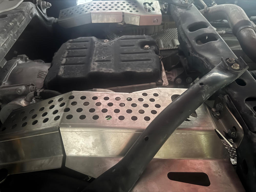 Cali Raised Catalytic Converter Shield For Tacoma (2016-2023) - Customer Photo From Johnatan Matias
