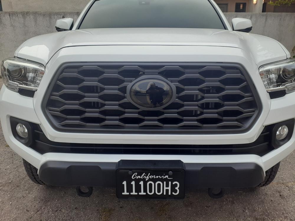 Lamin-X Front Emblem Cover For Tacoma (2016-2023) - Customer Photo From Gabriel A.