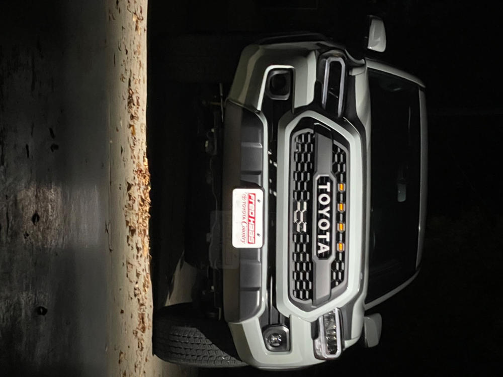AlphaRex Universal Toyota Dual Color LED Projector Fog Lights (2010-2023) - Customer Photo From Jasiu Z.