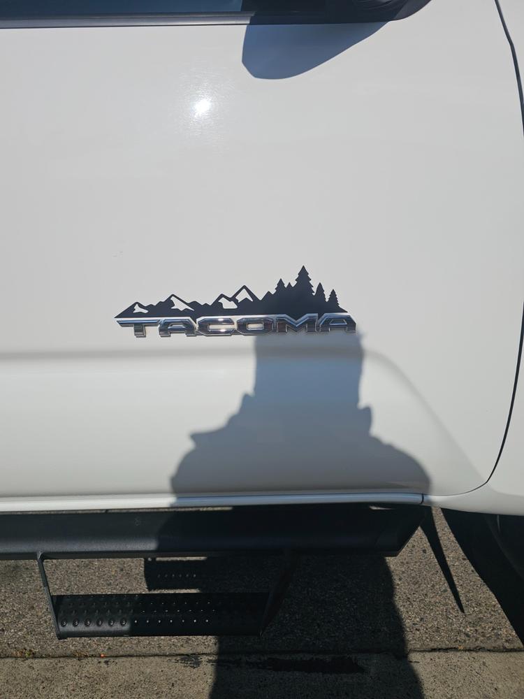 Tacoma Lifestyle Mountain Range Decal - Customer Photo From Víctor Vega