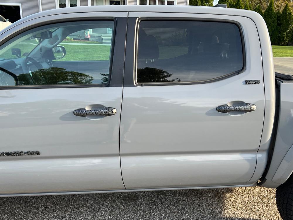 Exterior Door Handle Covers For Tacoma (2016-2023) - Customer Photo From Arthur Magno