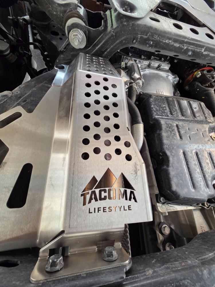 Tacoma Lifestyle Catalytic Converter Shield For Tacoma (2016-2023) - Customer Photo From Juan Landa