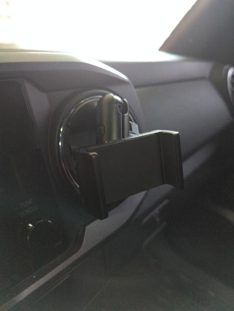 Offroam Phone Mount For Tacoma (2016-2023) - Customer Photo From Laura Whatley