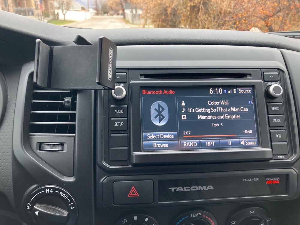 Offroam Phone Mount For Tacoma (2012-2015) - Customer Photo From Dante Dettamanti