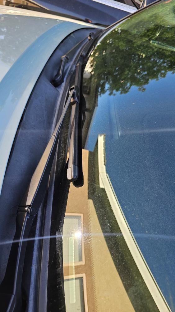 Tacoma Lifestyle Rugged Wiper Blades For Tacoma (2005-2024) - Customer Photo From Joey Gallegos