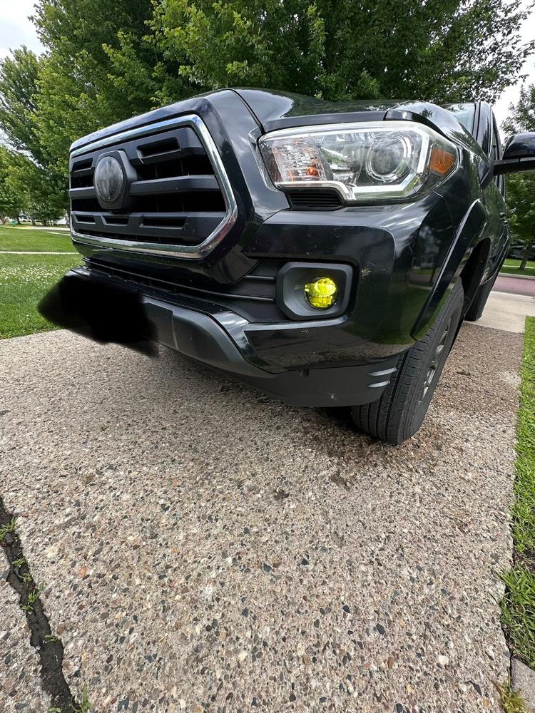 Tacoma Lifestyle Stealth Fog Light Kit For Tacoma (2012-2023) - Customer Photo From Parker Kienitz