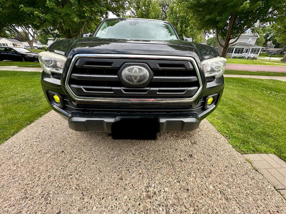 Tacoma Lifestyle Stealth Fog Light Kit For Tacoma (2012-2023) - Customer Photo From Parker Kienitz