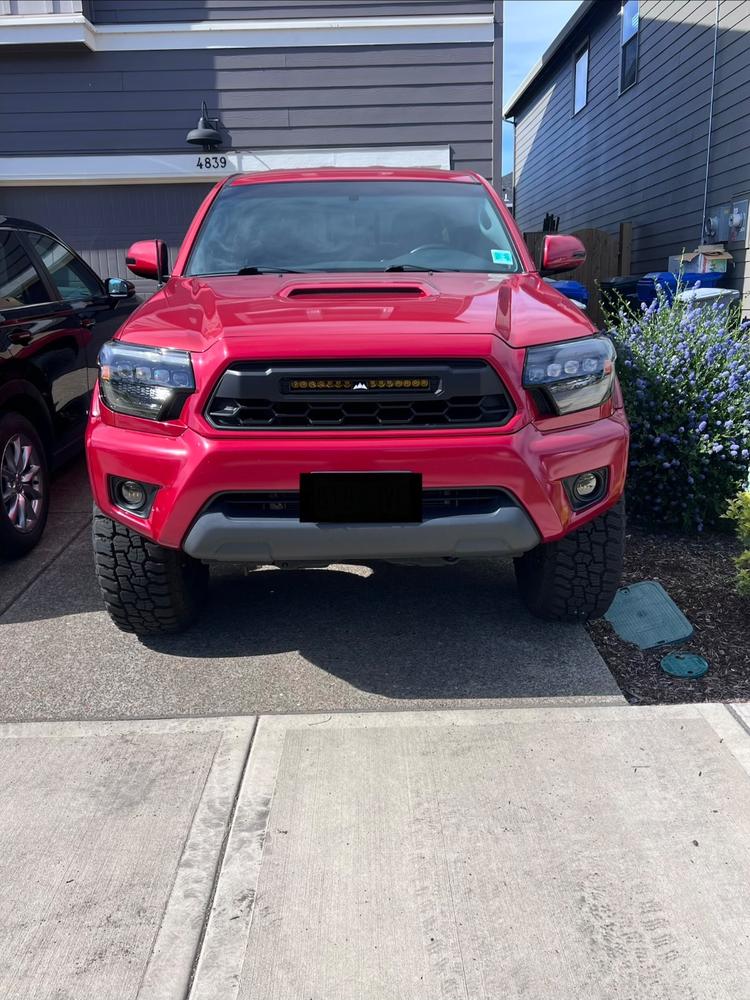 Tacoma Lifestyle Stealth Fog Light Kit For Tacoma (2012-2023) - Customer Photo From Carlos Falcon