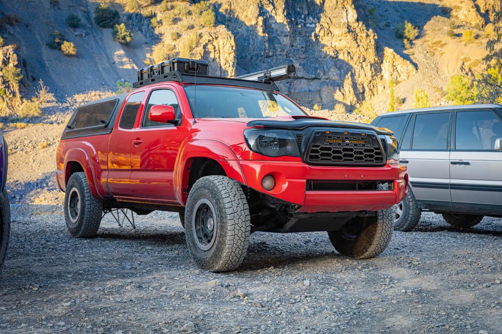 Husky Liners Bugflector II For Tacoma (2005-2011) - Customer Photo From Lander Eversull