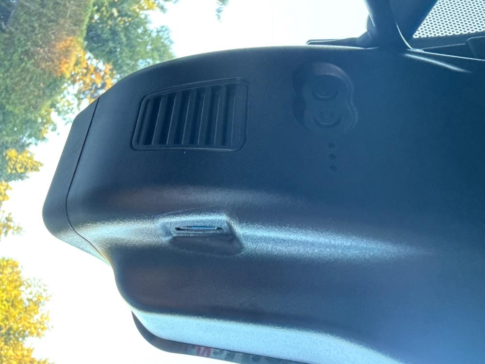 FITCAMX Dash Cam For Tacoma (2018-Current) - Customer Photo From Adolfo Jimenez