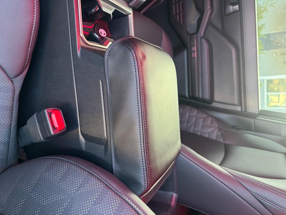 Tacoma Lifestyle Center Console Cover For Tacoma (2024-Current) - Customer Photo From Miguel Munoz