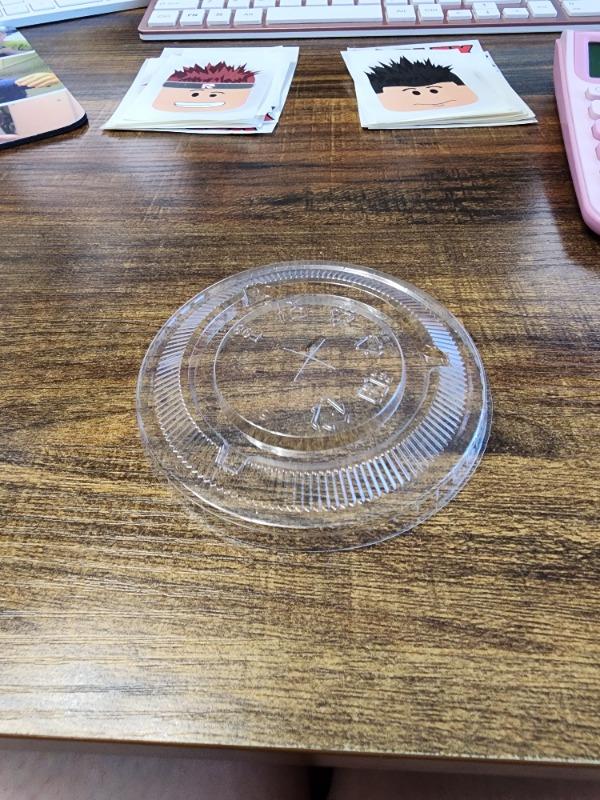 98mm Flat Lids for 12-24 oz Clear Plastic Cups | Kevidko