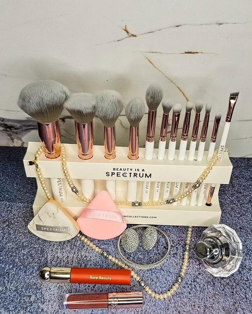 White Marbleous 12 Piece Makeup Brush Set - Customer Photo From Ulka Karkhanis