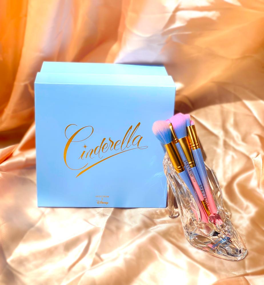 Cinderella Transformed by Dreams 7 Piece Makeup Brush Set - Customer Photo From Sharon Navarrete