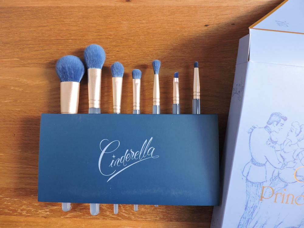 Cinderella Midnight Dreamer Brush Set & Glass Slipper Bundle - Customer Photo From Elisa Tirabassi