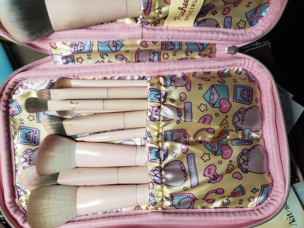 Pusheen Gamer Make Up Bag - Customer Photo From Ida F