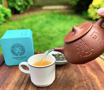 ESSENCESIP Tea Co Golden Daylily (Jin Xuan) - Premium Oolong Tea Review