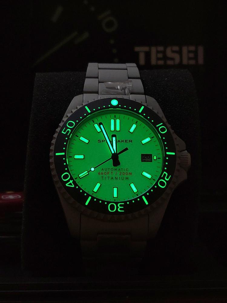 STEALTH BLACK – Spinnaker Watches